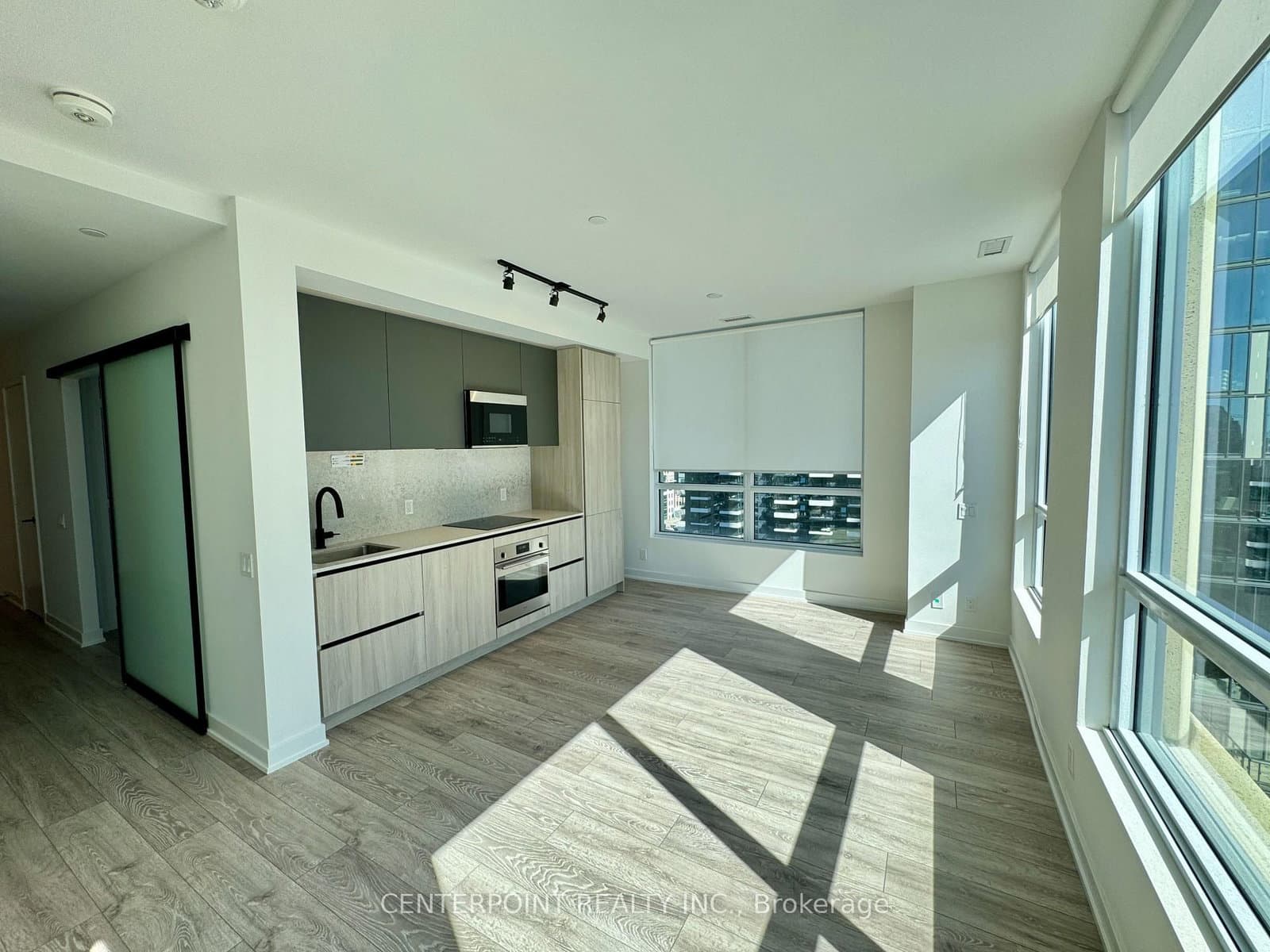 108 Peter Street, Unit 1906 thumbnail 11
