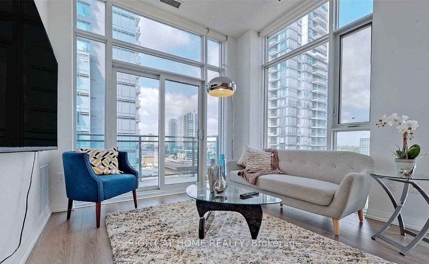 55 Ann O'Reilly Road, Unit PH23 thumbnail 6