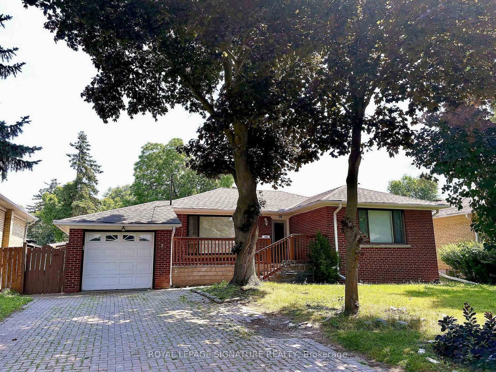 5 Carnegie Court, Unit Basement - Image 1