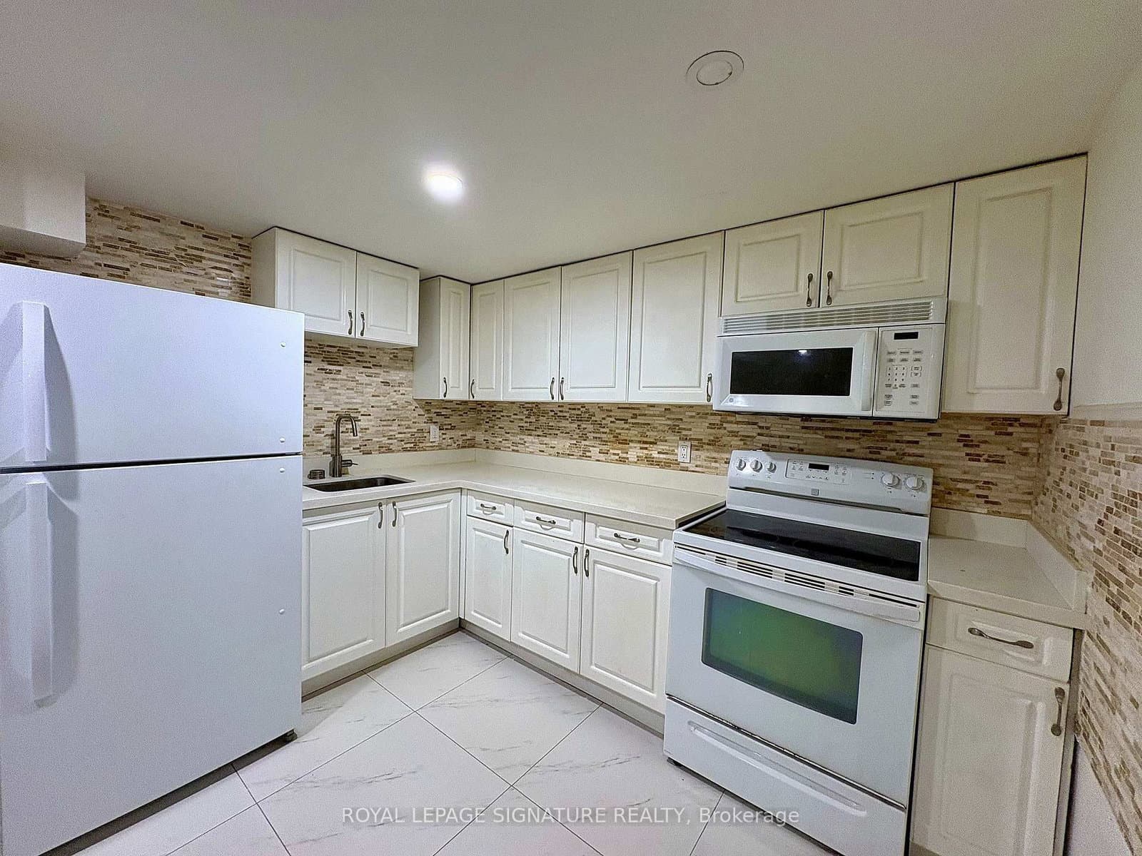 5 Carnegie Court, Unit Basement thumbnail 4