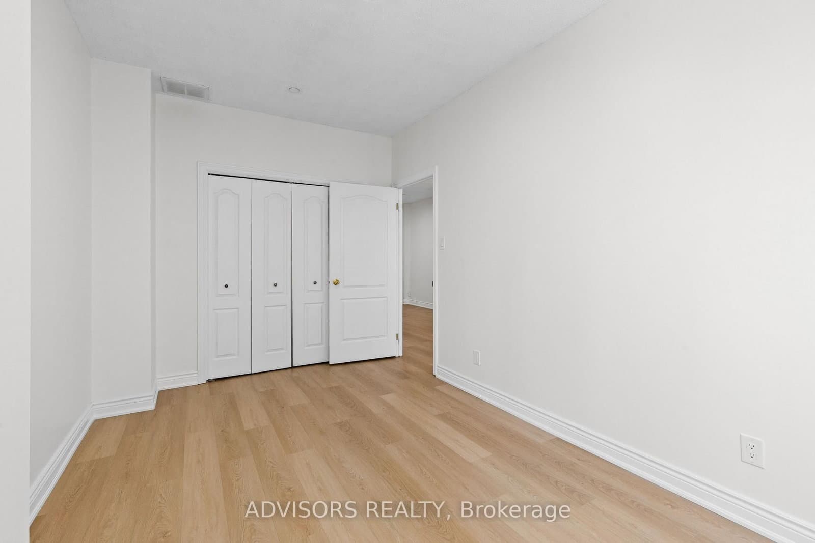 393 King Street W, Unit 1207 thumbnail 7