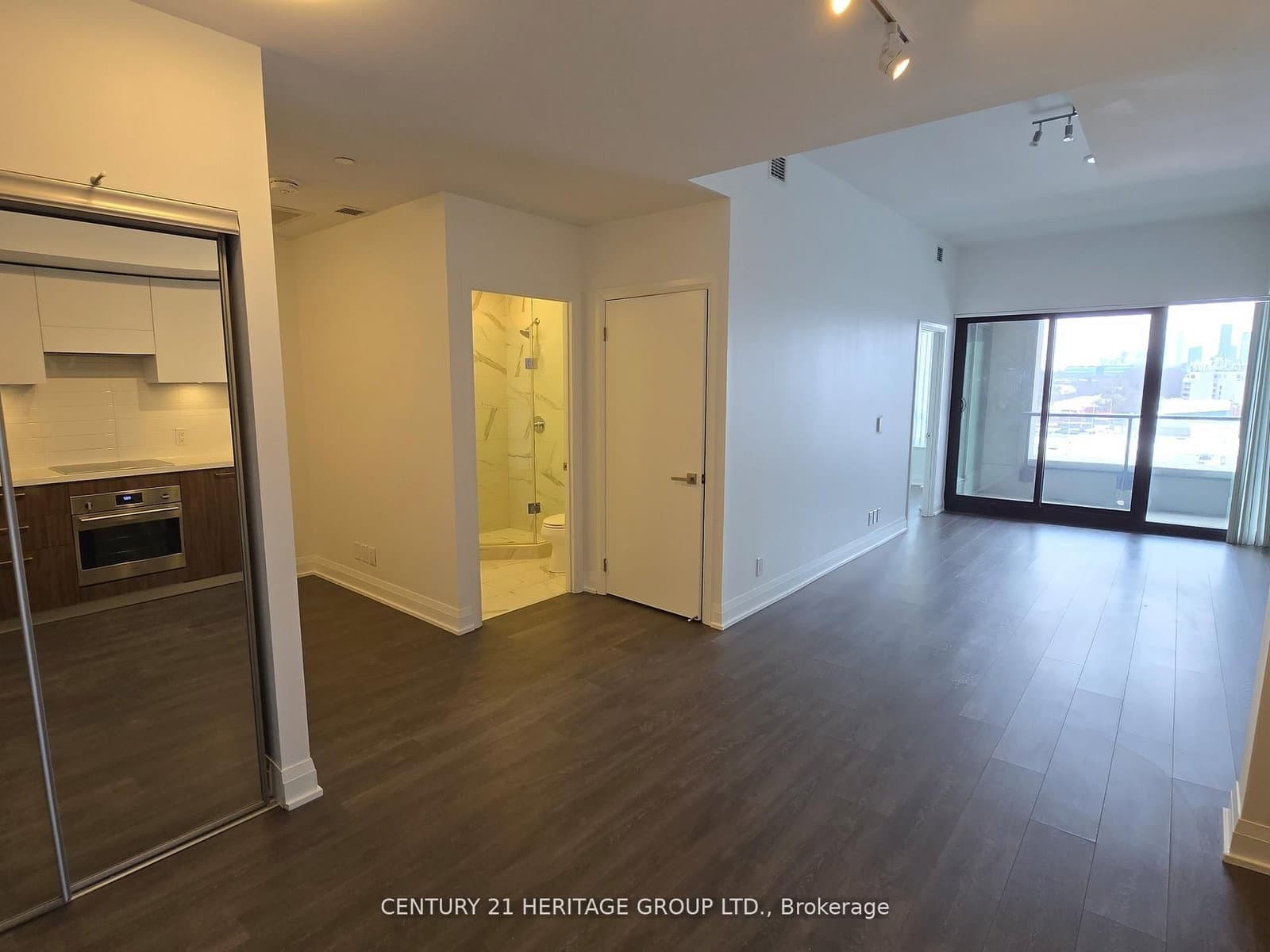 33 Frederick Todd Way, Unit 619 thumbnail 10