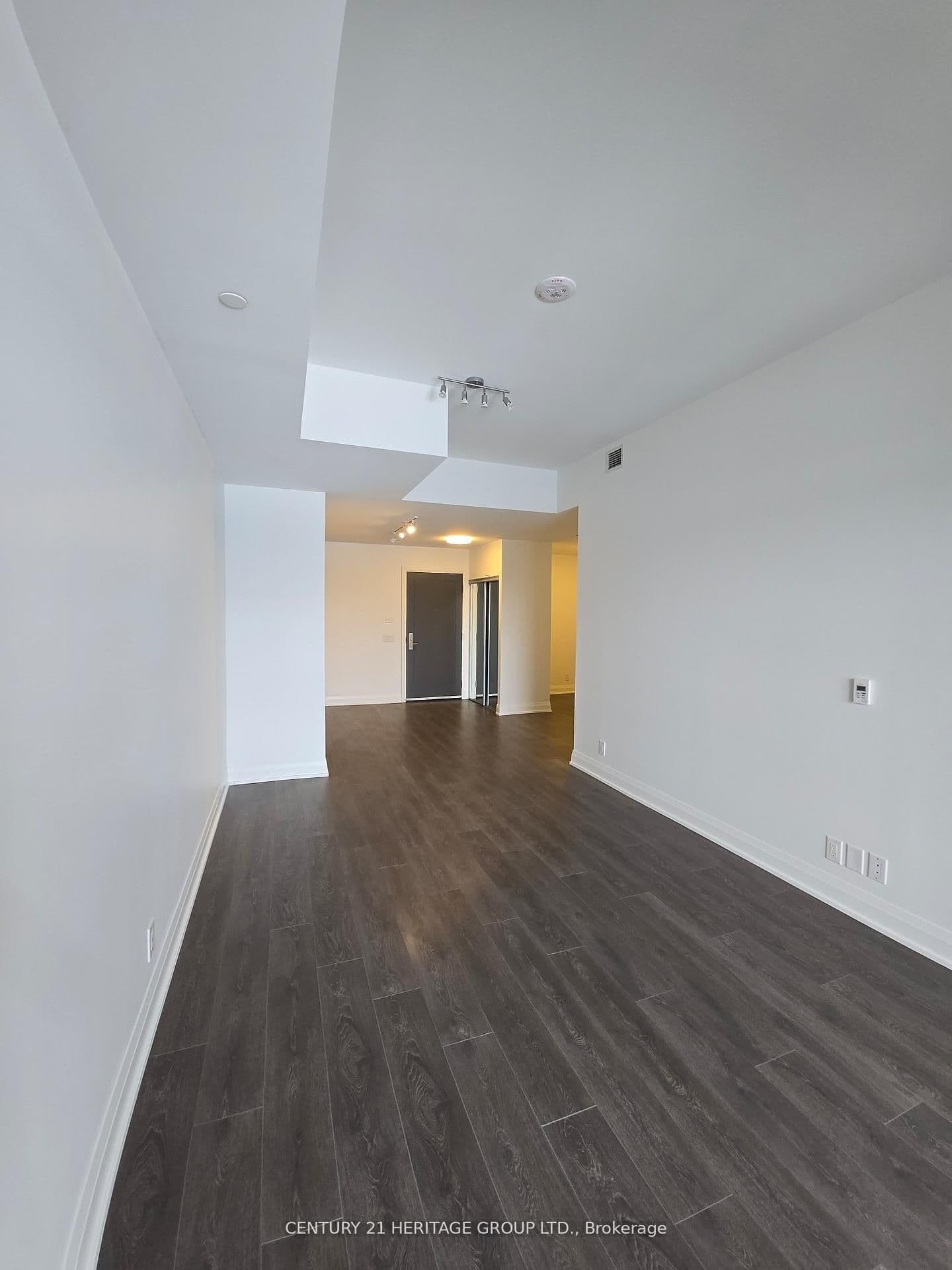 33 Frederick Todd Way, Unit 619 thumbnail 14