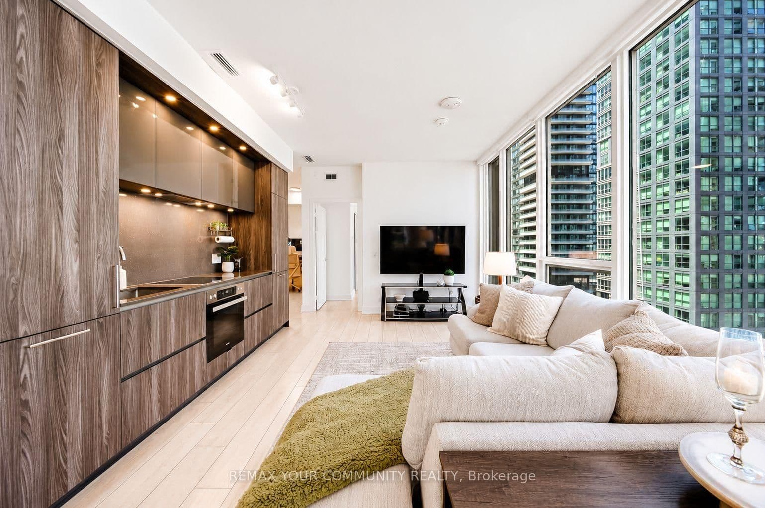 15 Mercer Street, Unit 1806 thumbnail 10