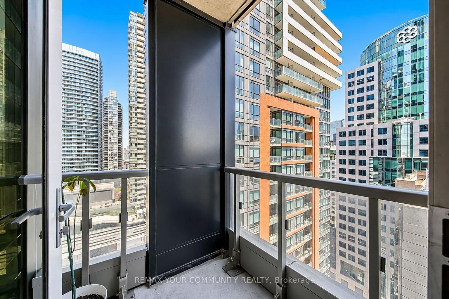 15 Mercer Street, Unit 1806 thumbnail 12