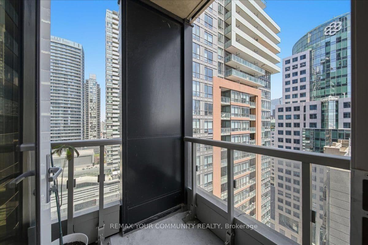 15 Mercer Street, Unit 1806 thumbnail 31