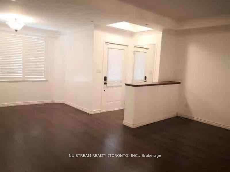 108 Finch Avenue W, Unit A11 thumbnail 3