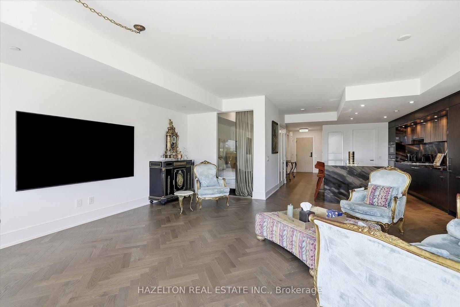 155 Merchants Wharf, Unit 304 thumbnail 12