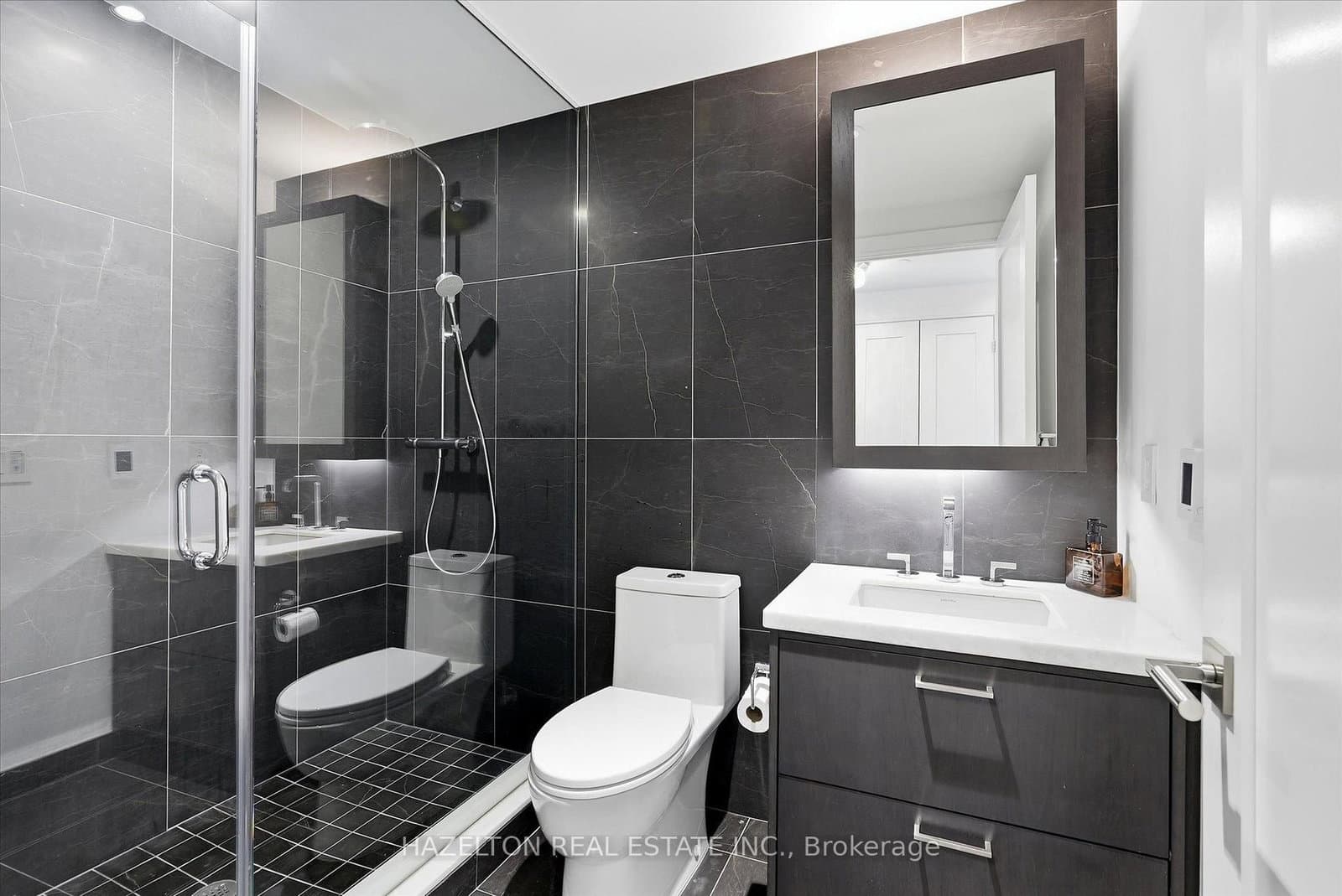 155 Merchants Wharf, Unit 304 thumbnail 30