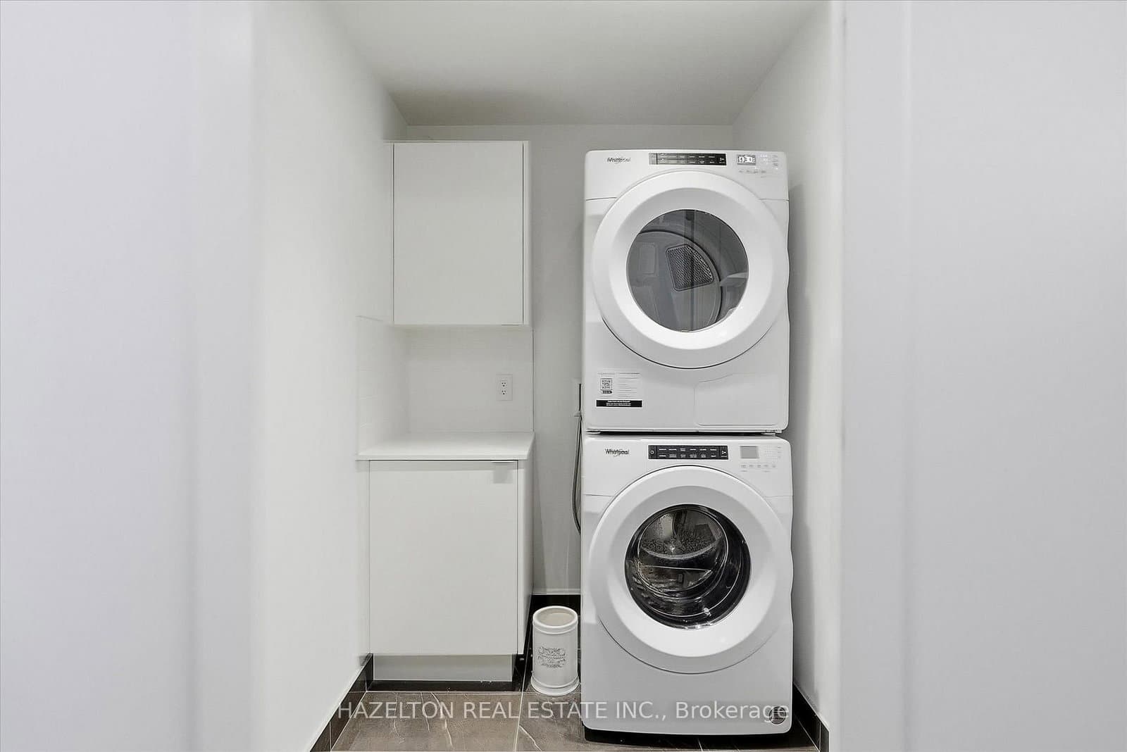 155 Merchants Wharf, Unit 304 thumbnail 34