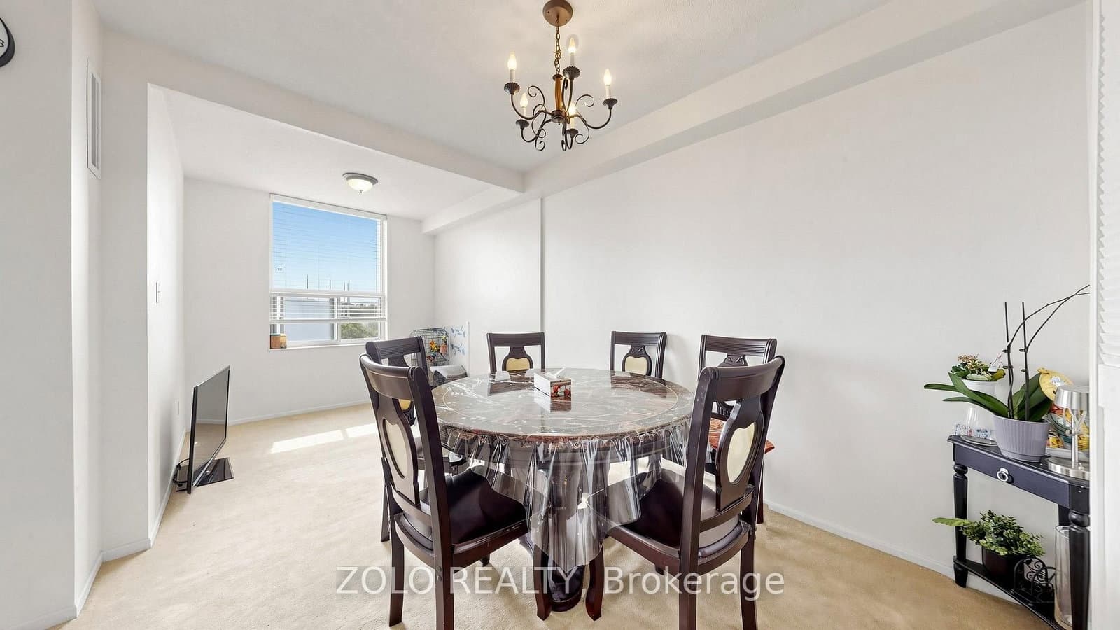 20 Edgecliff Golfway, Unit 915 thumbnail 11