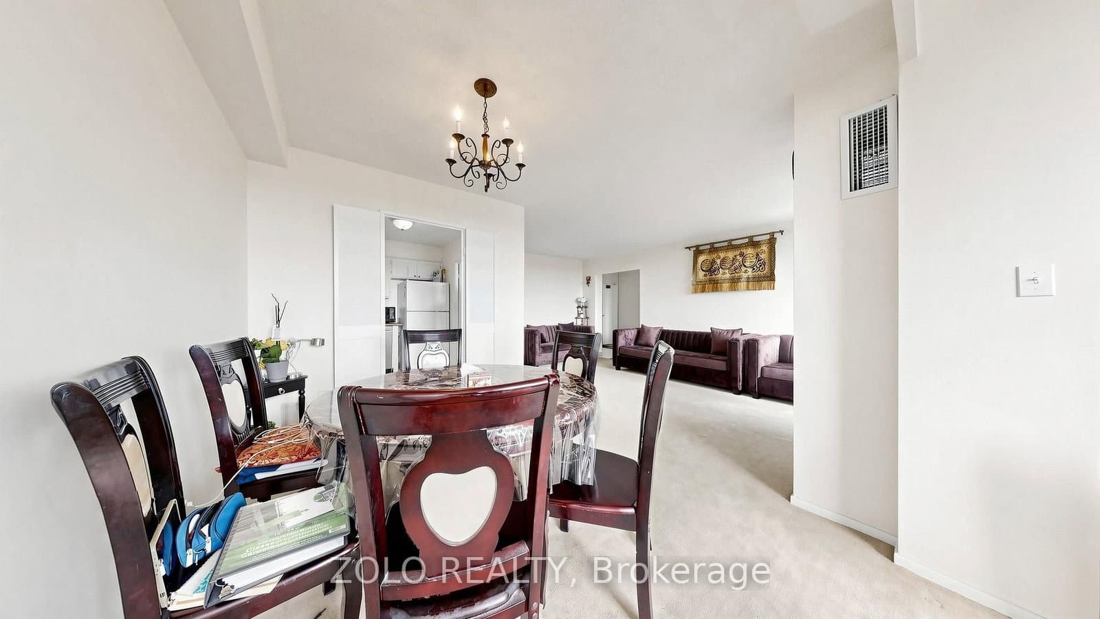 20 Edgecliff Golfway, Unit 915 thumbnail 15