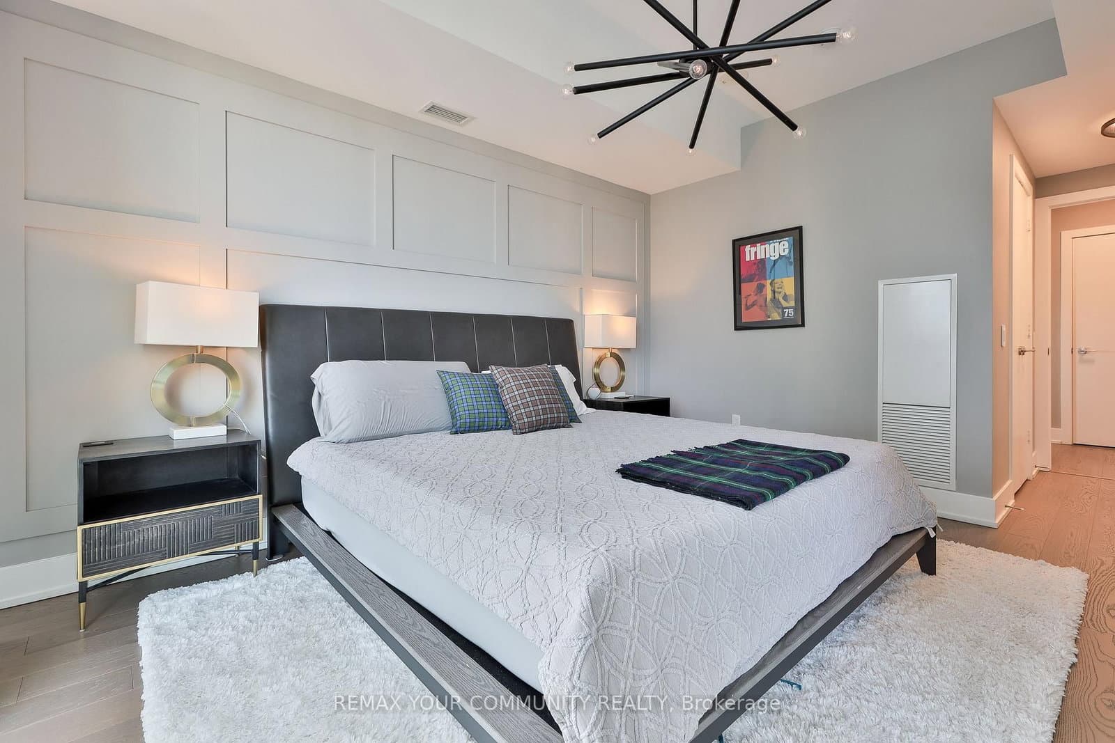 1 Yorkville Avenue, Unit 4301 thumbnail 21