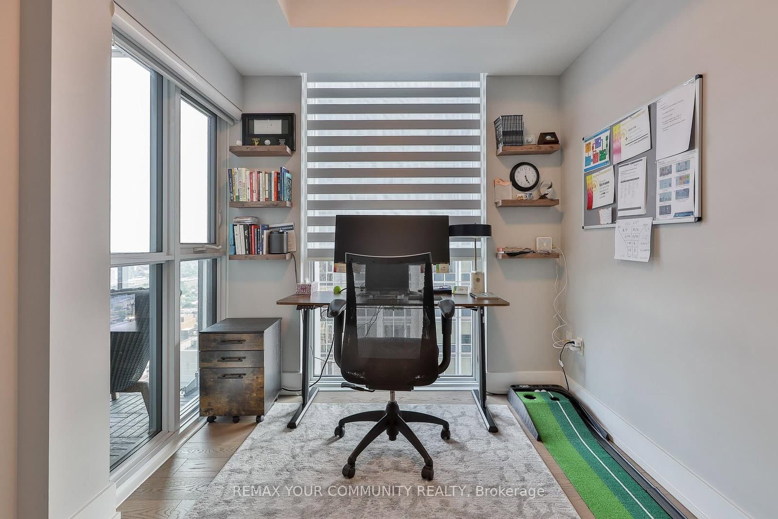 1 Yorkville Avenue, Unit 4301 thumbnail 22
