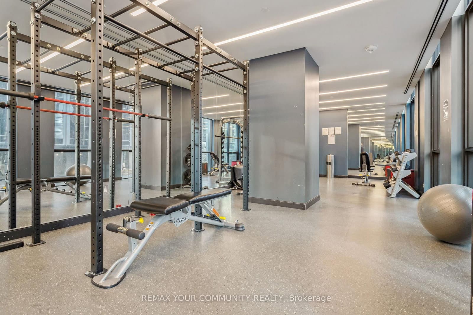 1 Yorkville Avenue, Unit 4301 thumbnail 41