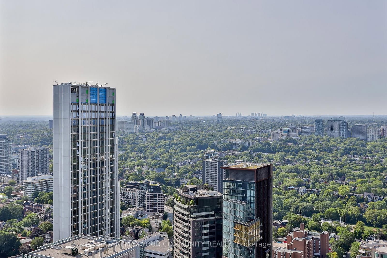 1 Yorkville Avenue, Unit 4301 thumbnail 47