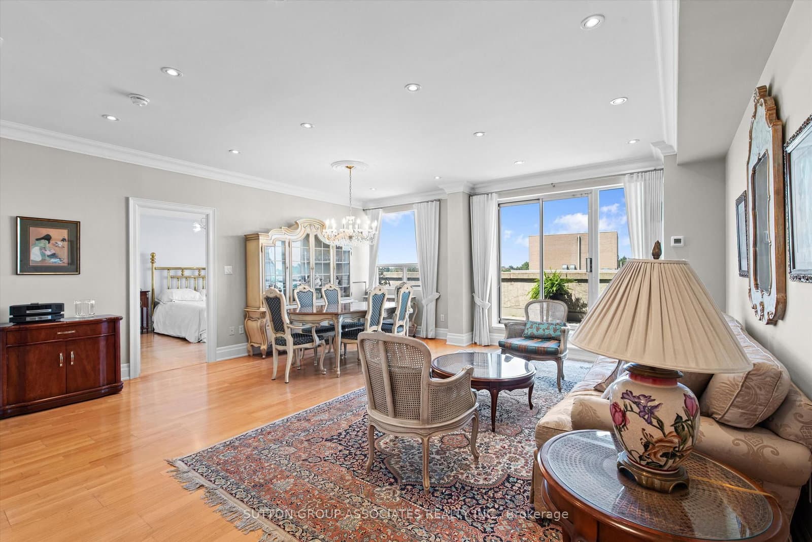 18 Wanless Avenue, Unit PH6 thumbnail 11