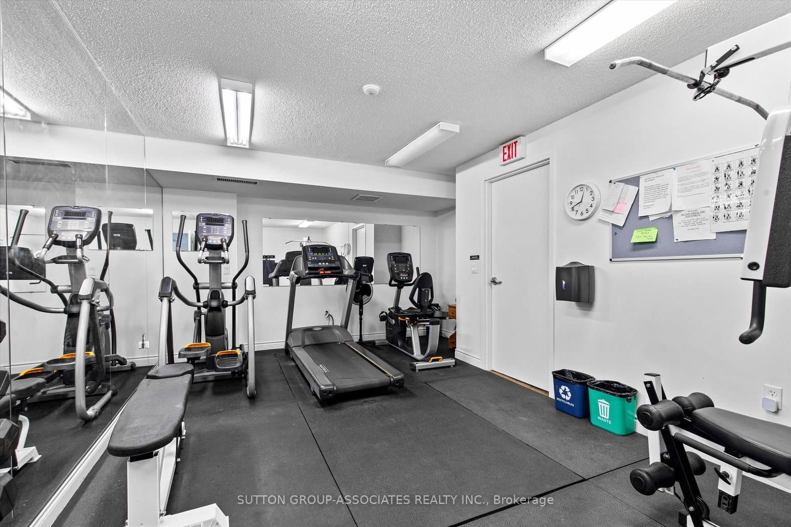 18 Wanless Avenue, Unit PH6 thumbnail 29