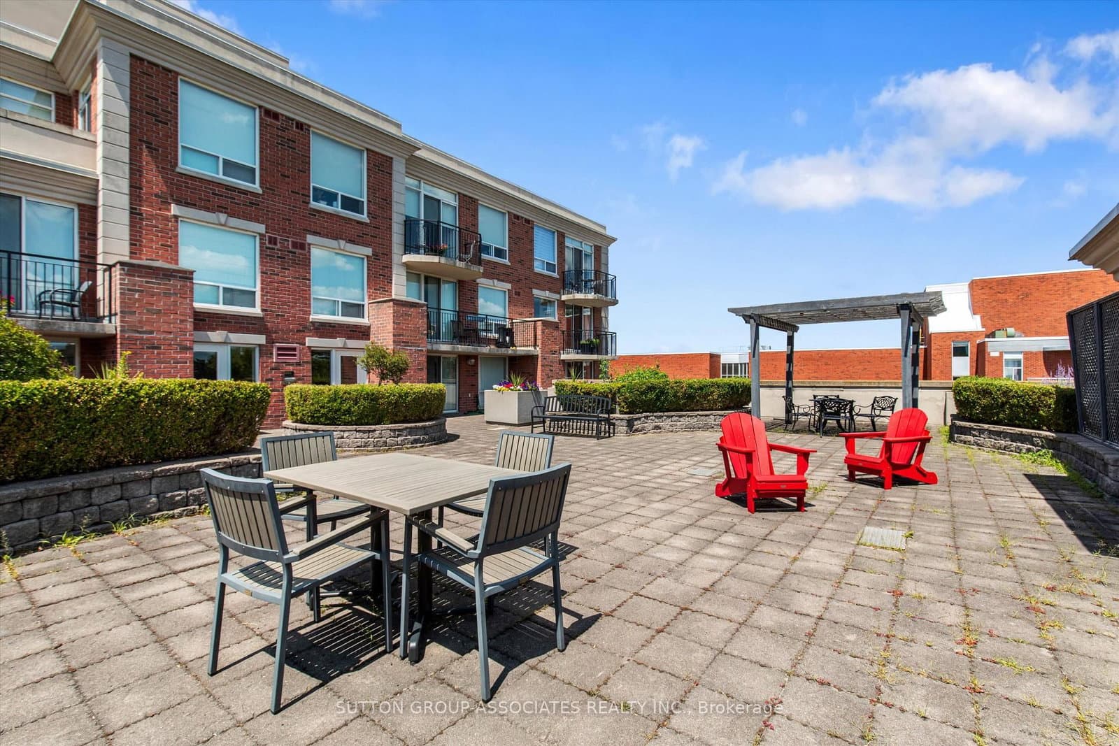 18 Wanless Avenue, Unit PH6 thumbnail 30