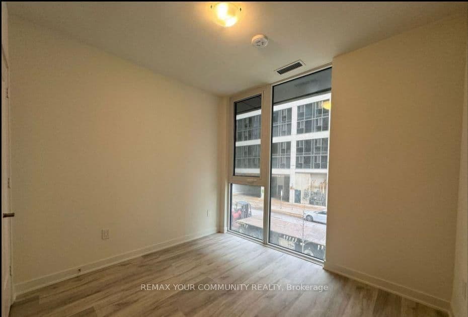 60 Princess Avenue, Unit 102 SE thumbnail 16