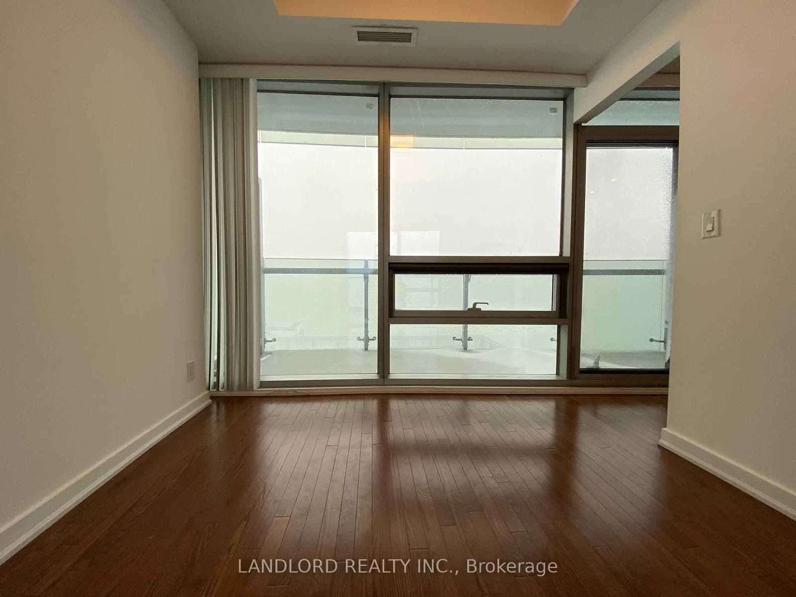 14 York Street, Unit 5209 thumbnail 15