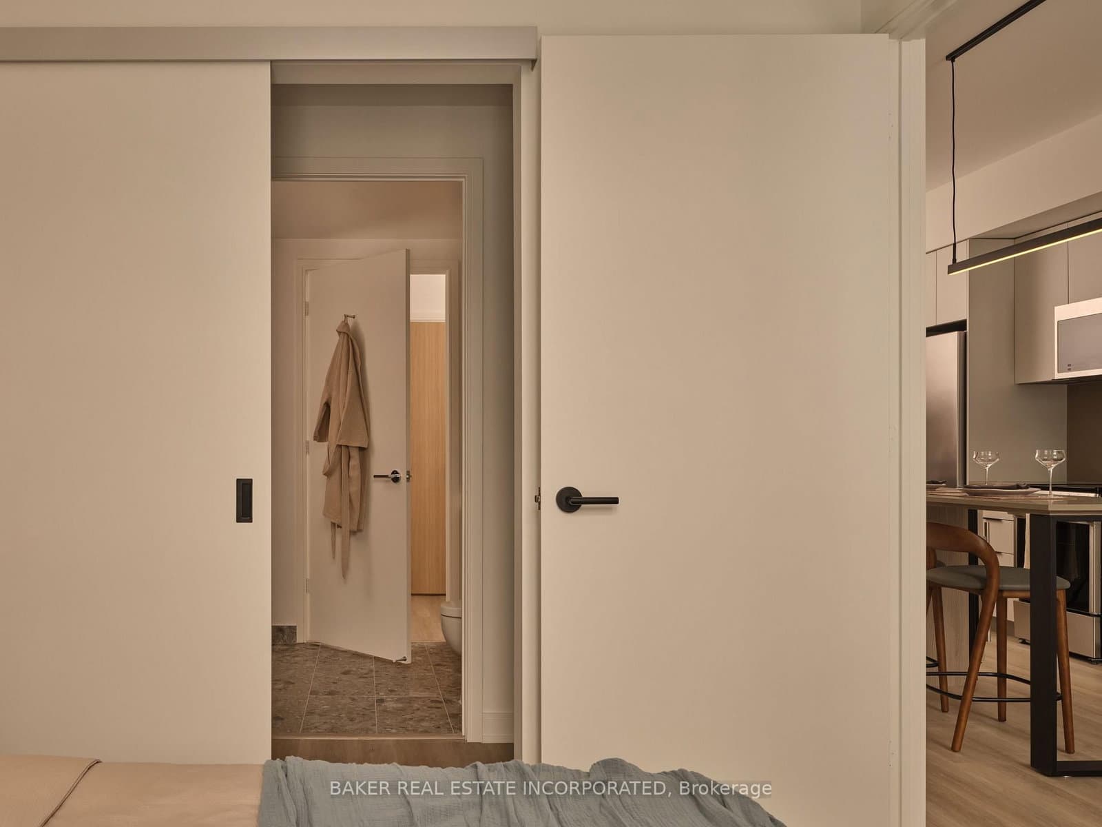 432 Cherry Street, Unit 325 thumbnail 3