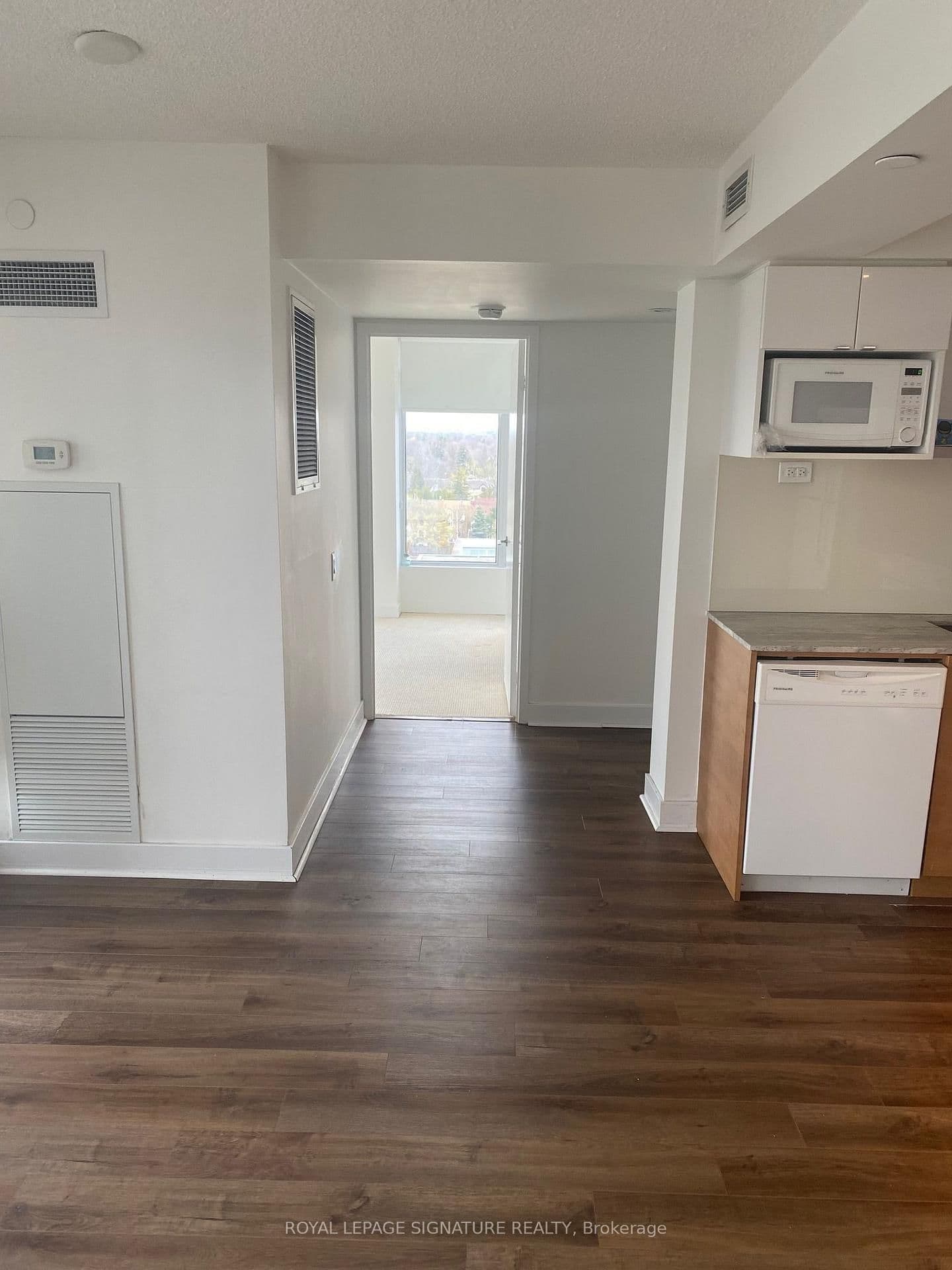72 Esther Shiner Boulevard, Unit 1007 thumbnail 10