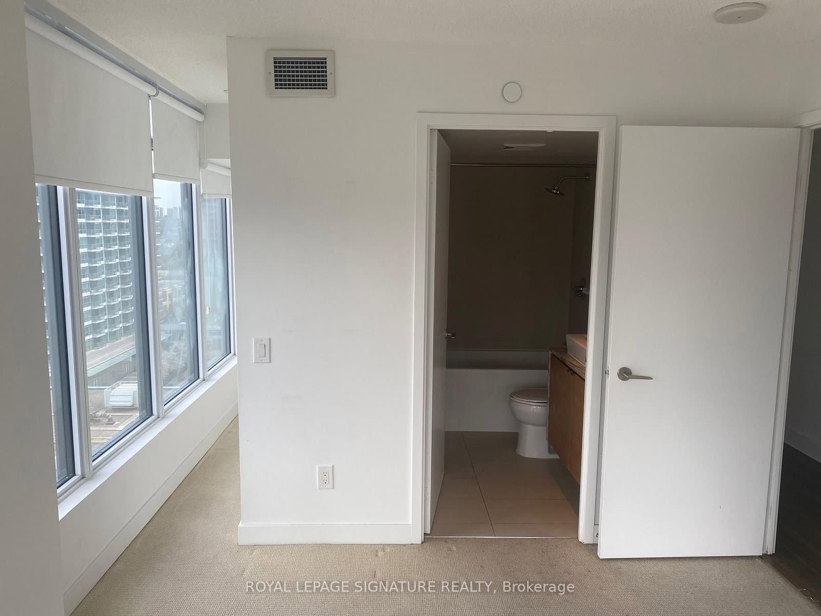 72 Esther Shiner Boulevard, Unit 1007 thumbnail 12