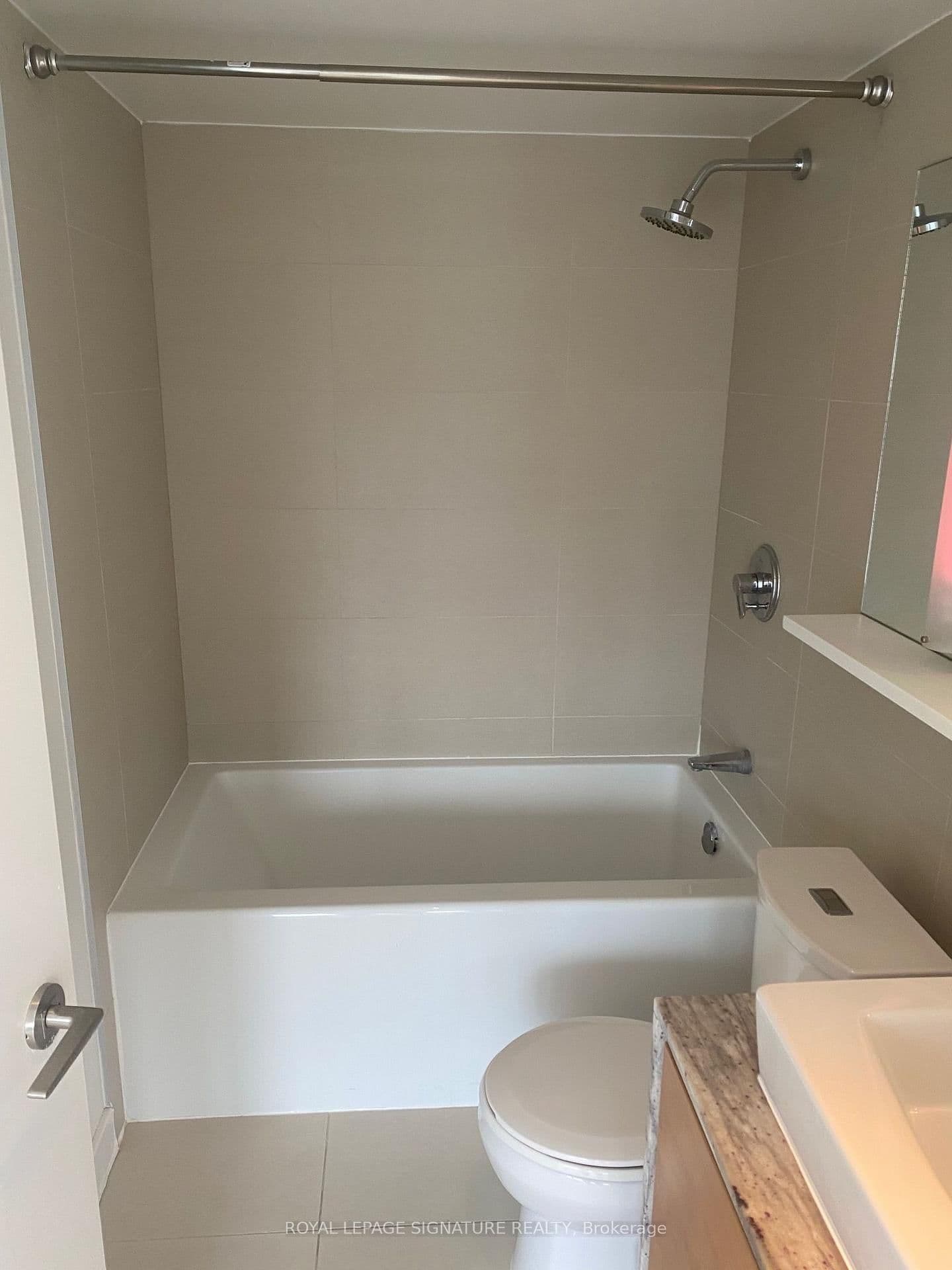 72 Esther Shiner Boulevard, Unit 1007 thumbnail 14