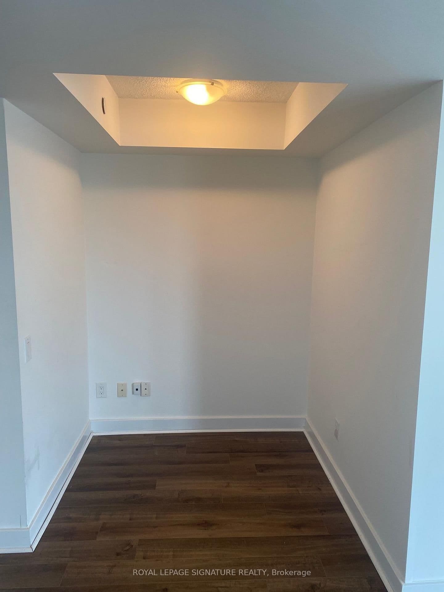 72 Esther Shiner Boulevard, Unit 1007 thumbnail 3