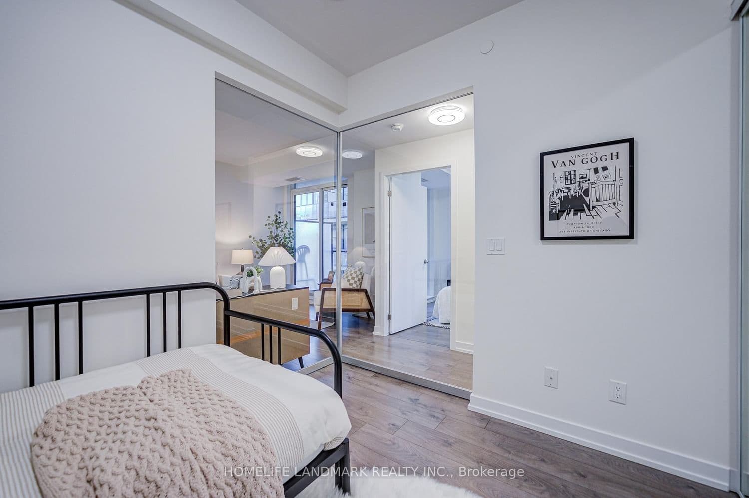 297 College Street, Unit 901 thumbnail 27