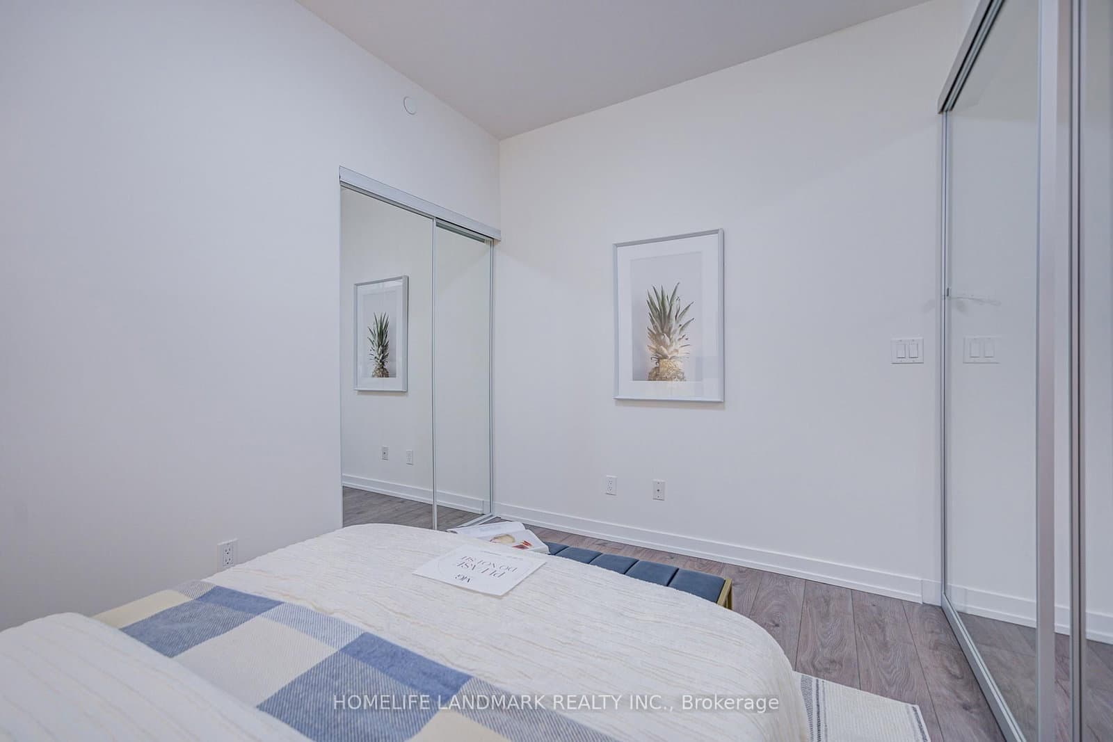 297 College Street, Unit 901 thumbnail 31