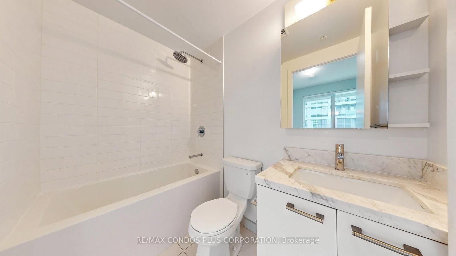 2221 Yonge Street, Unit 506 thumbnail 14