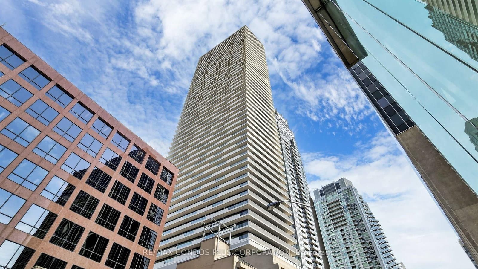 2221 Yonge Street, Unit 506 thumbnail 40