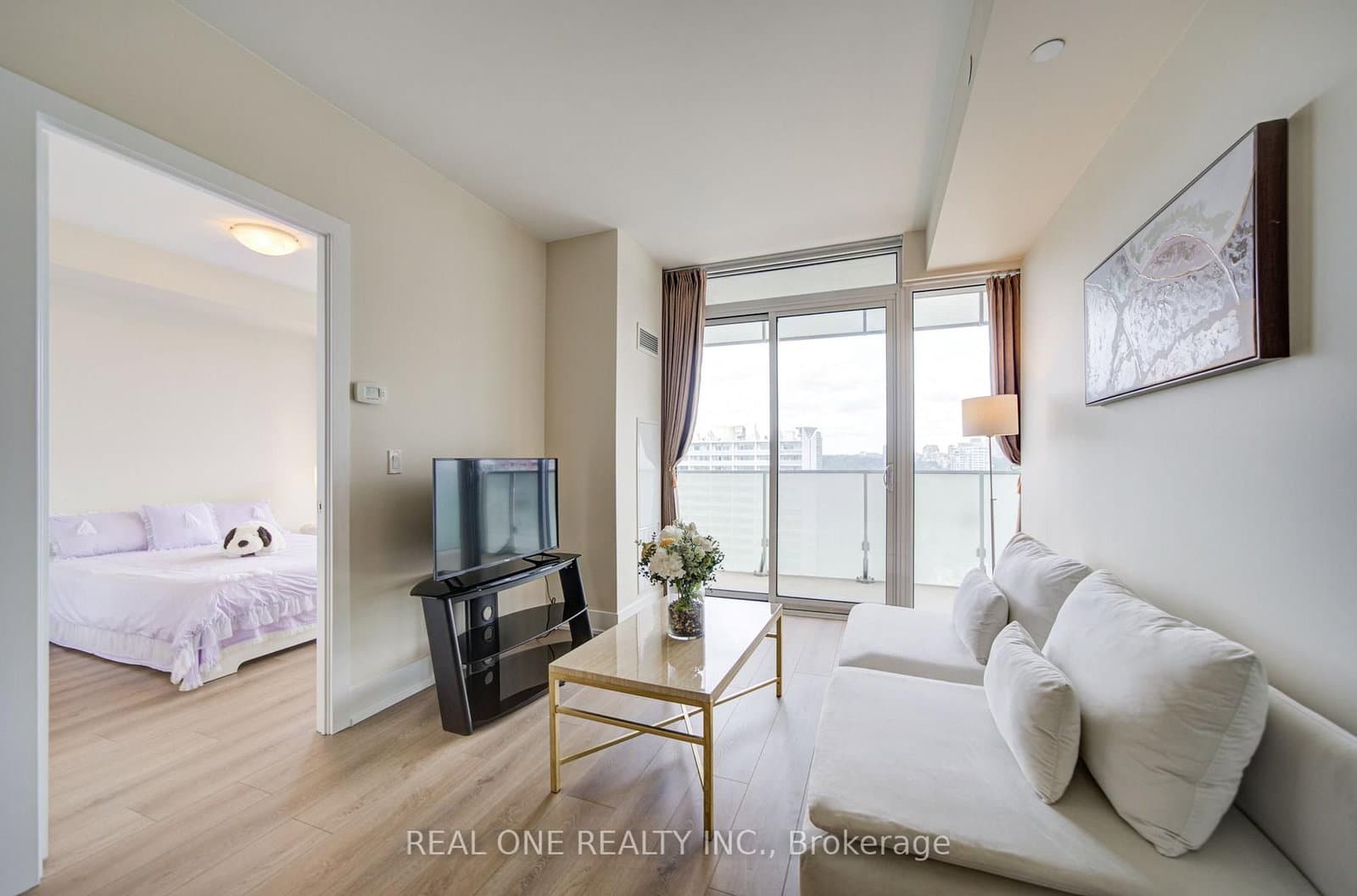 200 Bloor Street W, Unit 1808 thumbnail 15
