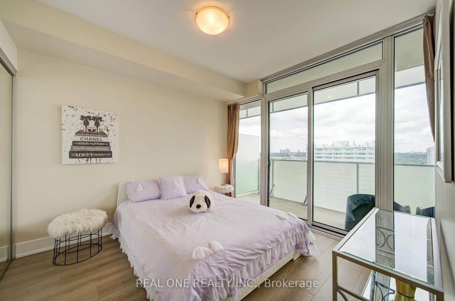 200 Bloor Street W, Unit 1808 thumbnail 18