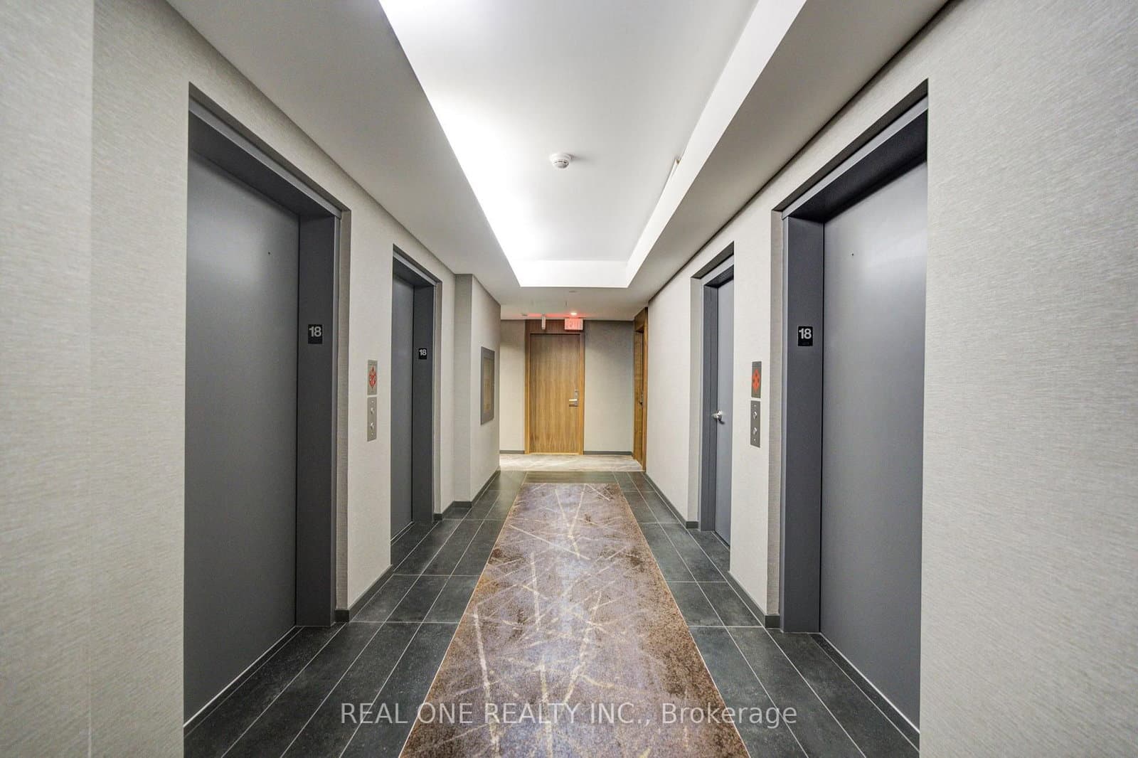 200 Bloor Street W, Unit 1808 thumbnail 5