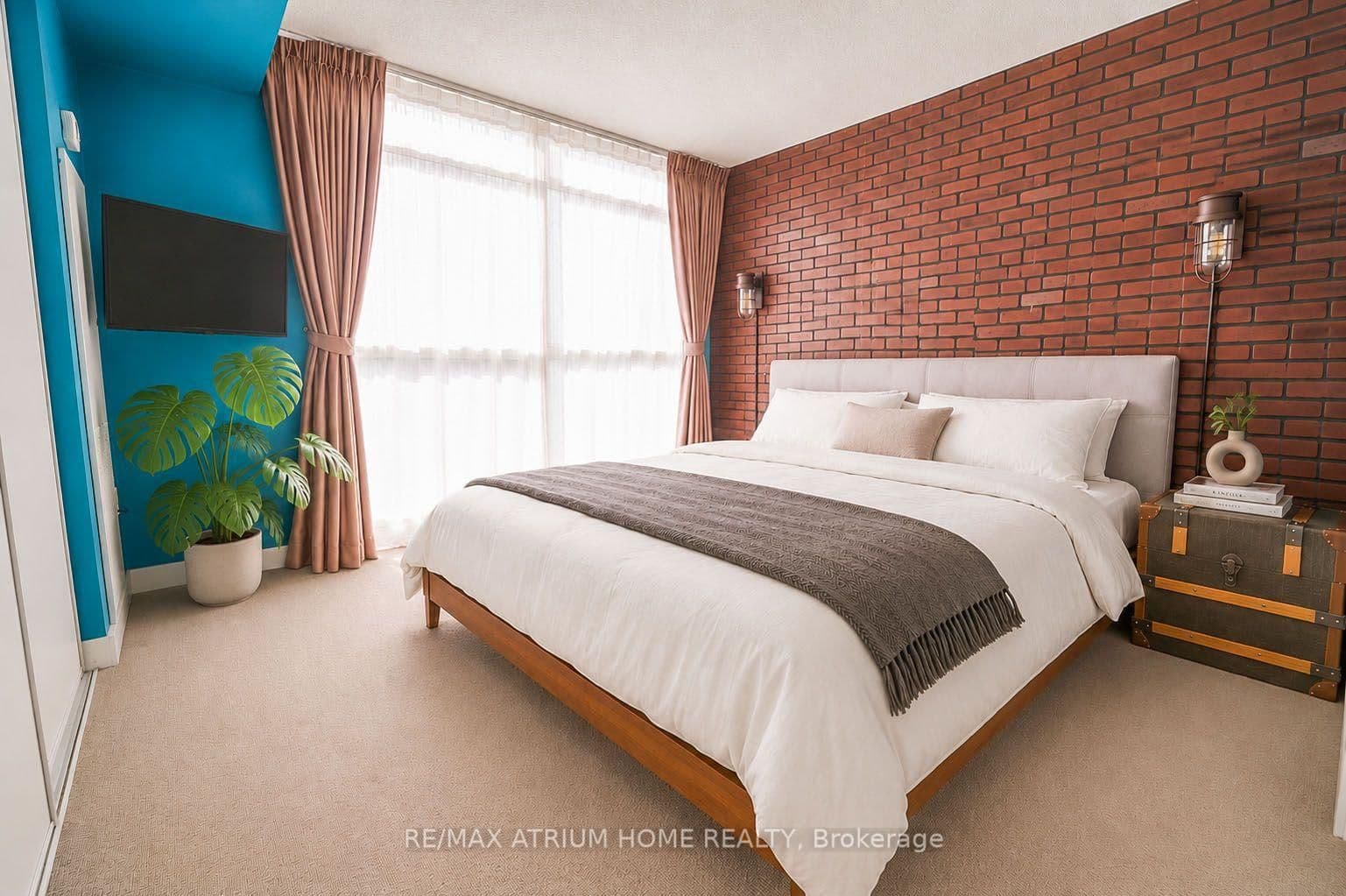 29 Singer Court, Unit 1502 thumbnail 13