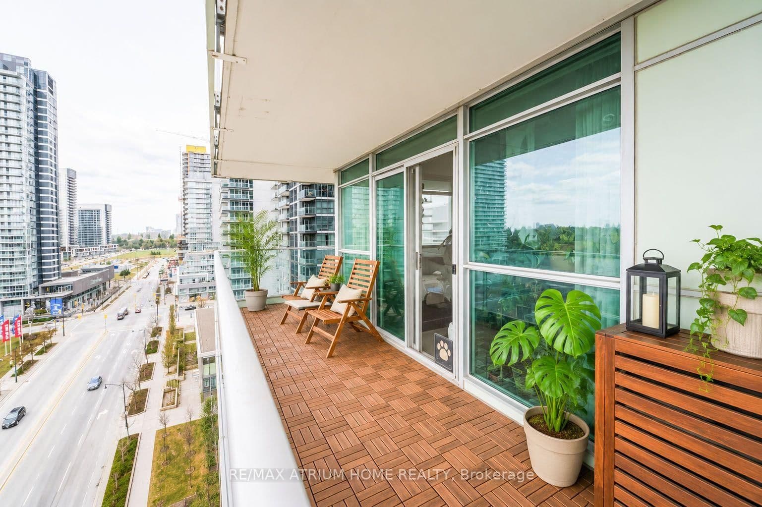 29 Singer Court, Unit 1502 thumbnail 7