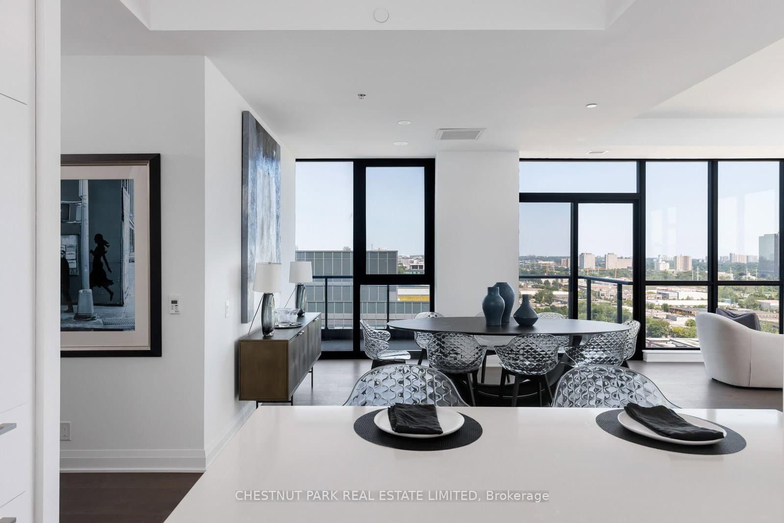 33 Frederick Todd Way, Unit LPH01 thumbnail 17