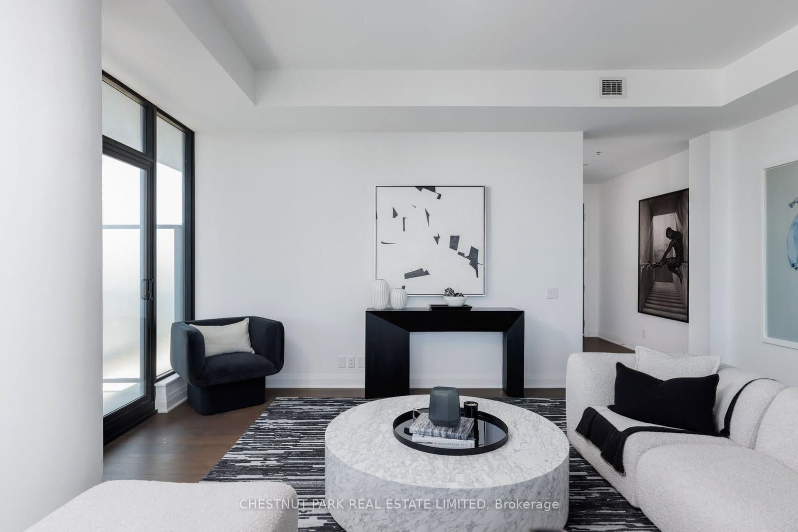 33 Frederick Todd Way, Unit LPH01 thumbnail 6