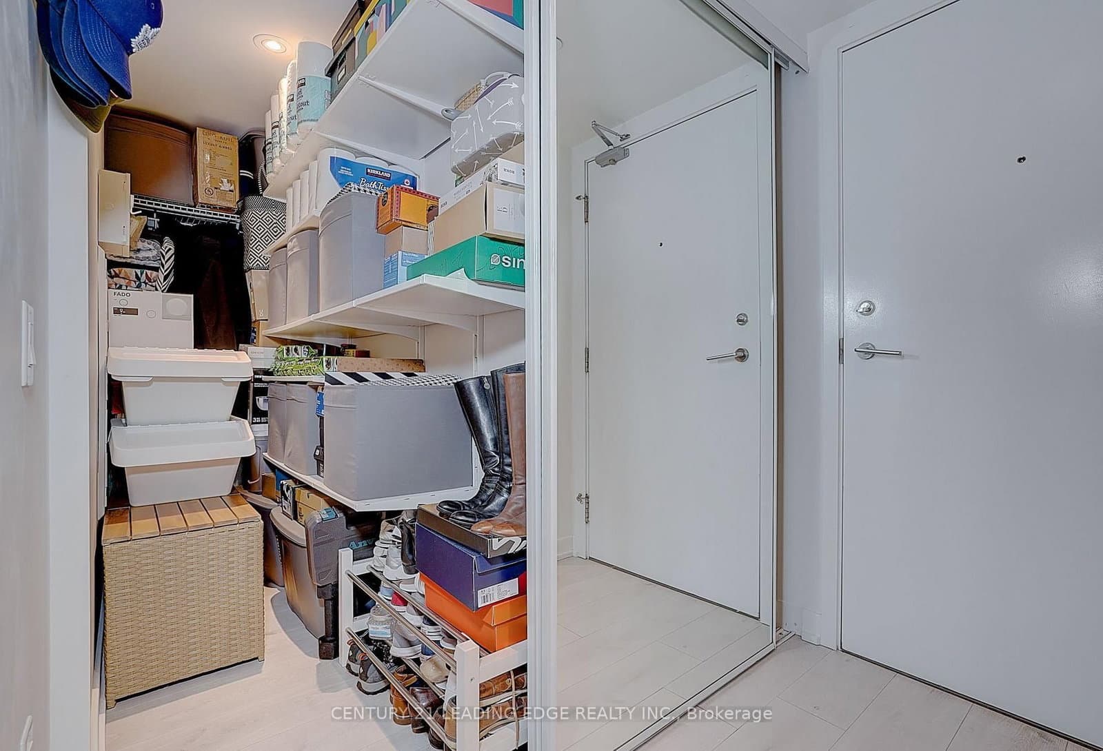72 Esther Shiner Boulevard, Unit 2102 thumbnail 32