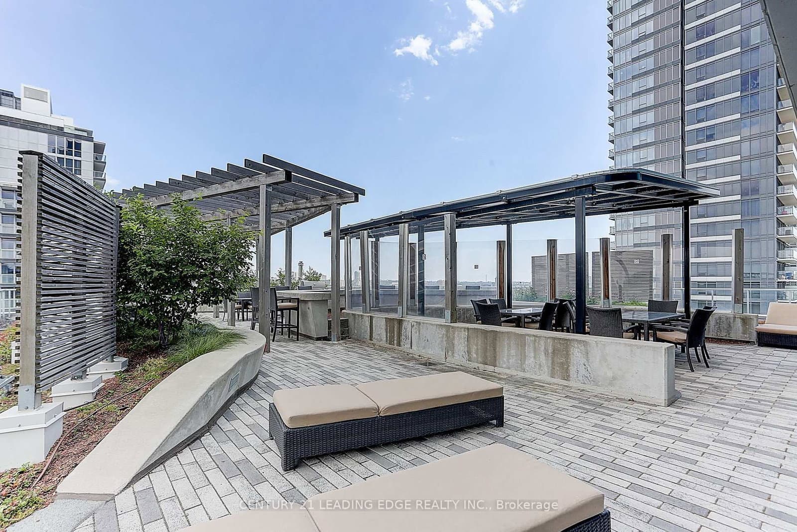 72 Esther Shiner Boulevard, Unit 2102 thumbnail 45