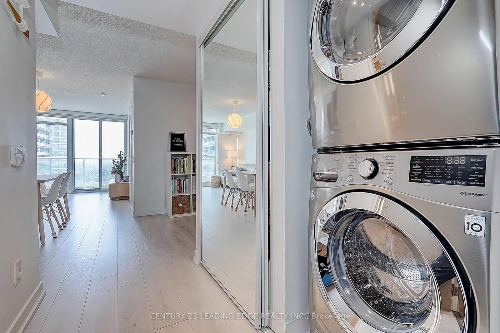 72 Esther Shiner Boulevard, Unit 2102 thumbnail 9