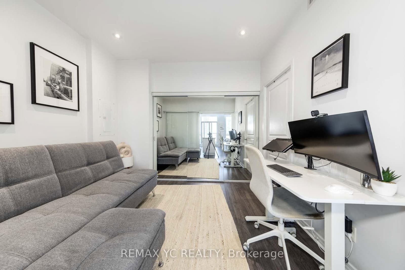 352 Front Street W, Unit PH09 thumbnail 11