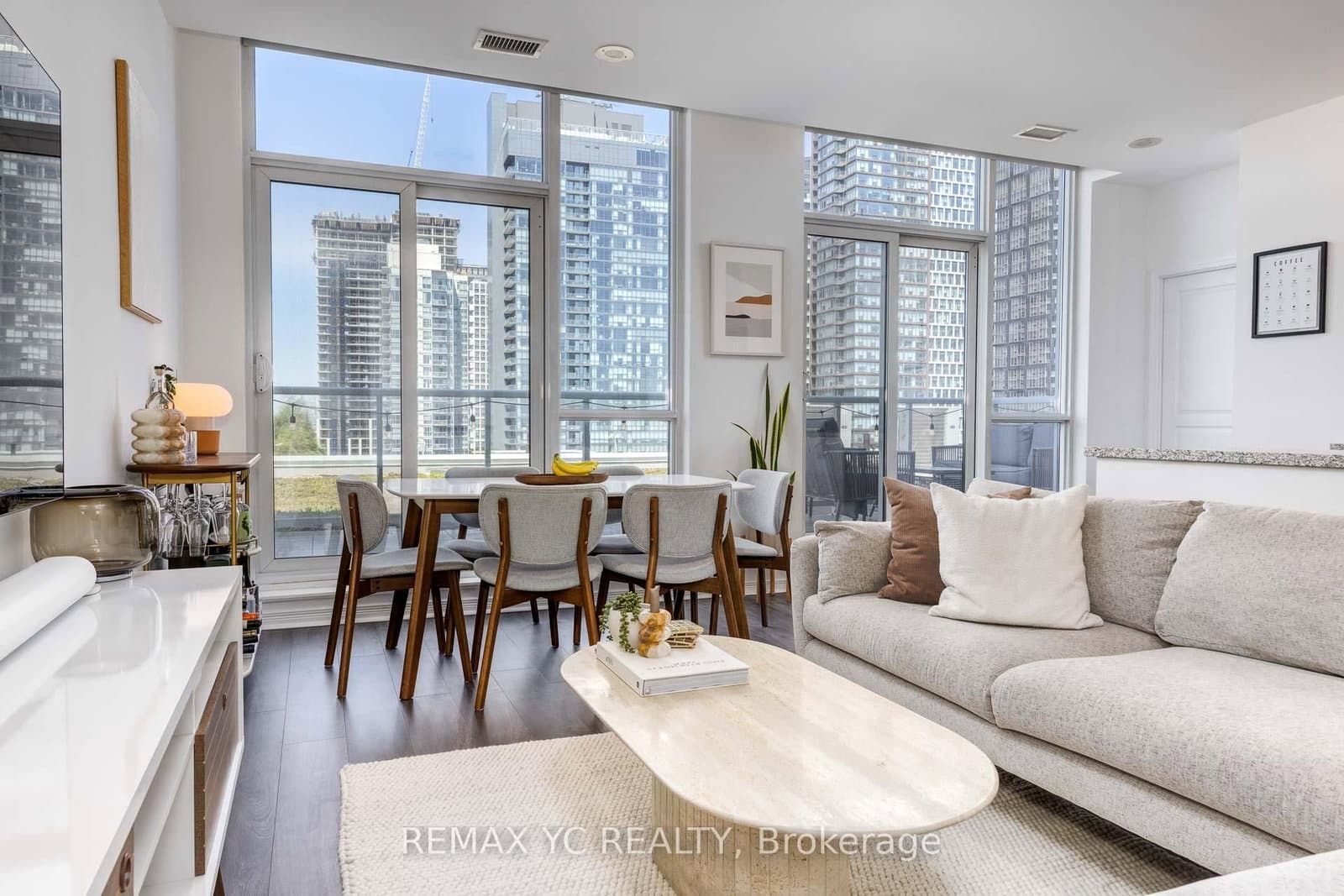 352 Front Street W, Unit PH09 thumbnail 7