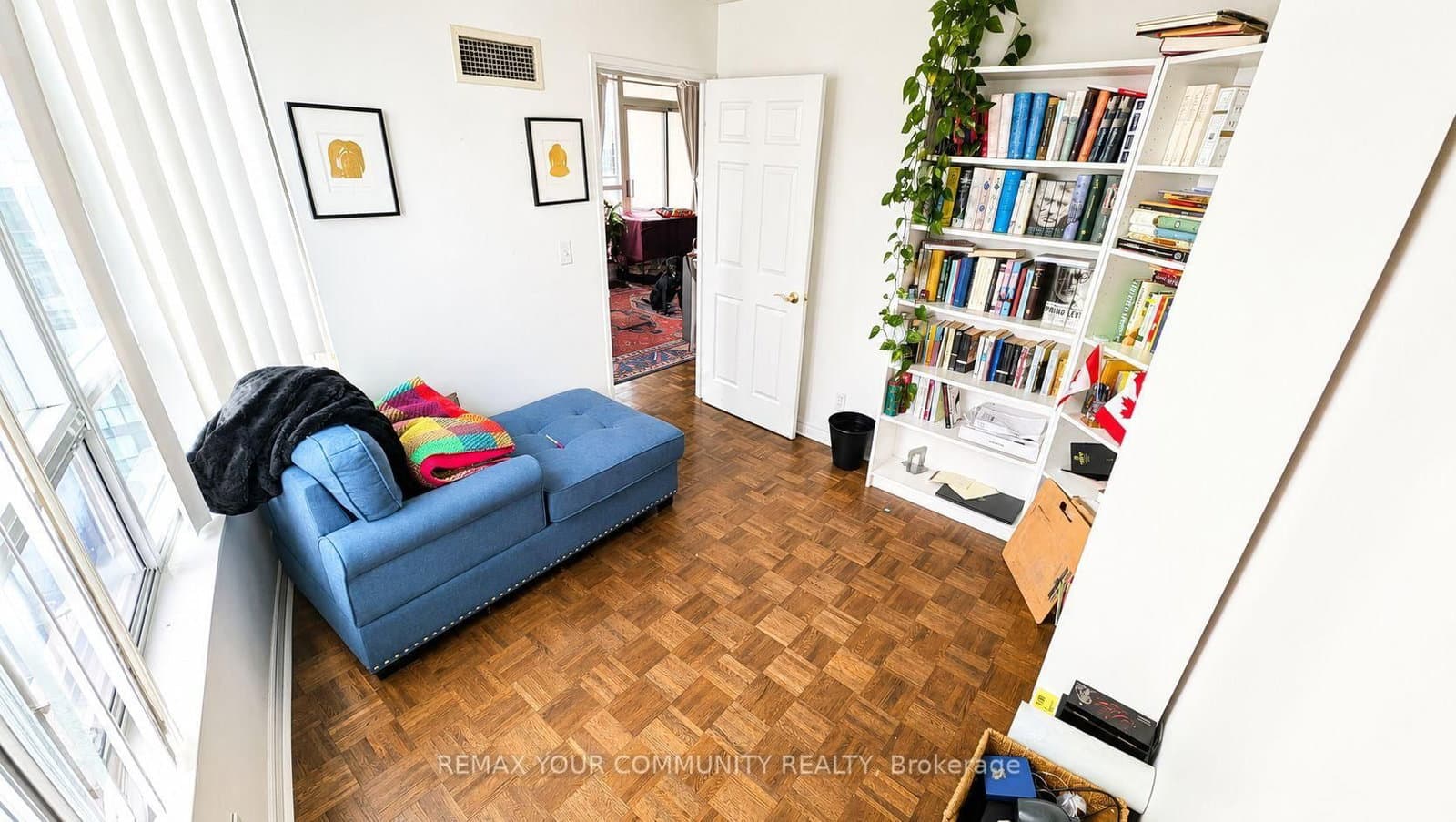 23 Hollywood Avenue, Unit 3310 thumbnail 12