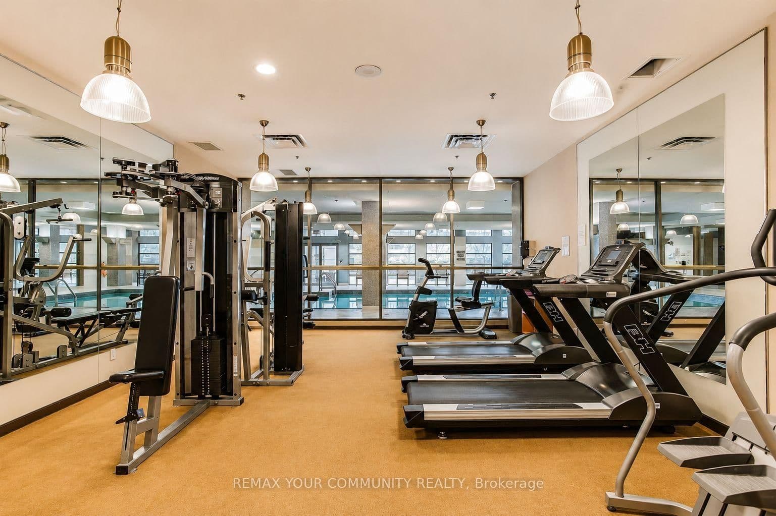 23 Hollywood Avenue, Unit 3310 thumbnail 16