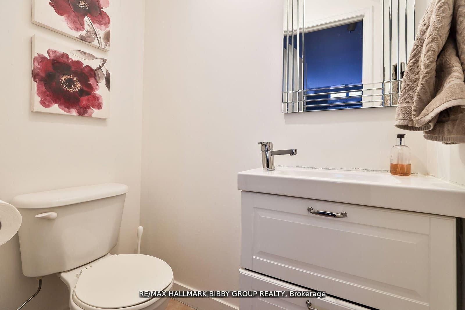 500 Richmond Street W, Unit 315 thumbnail 17
