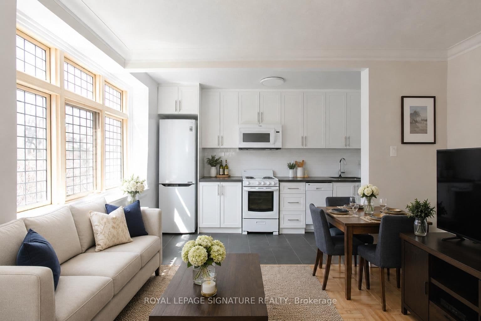 394 Avenue Road, Unit 201-C - Image 1